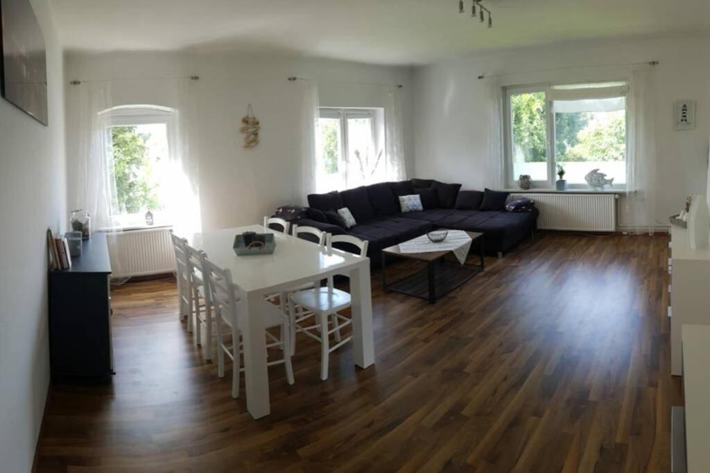 Gemuetliche Haushaelfte Mit Garten Und Terrasse Flensburg Kültér fotó